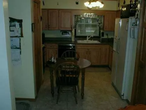 3582 Miller, Springfield, OH 45502 photo 3