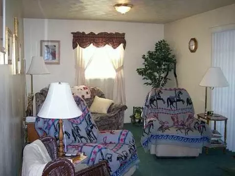 2555 Old Clifton, Springfield, OH 45502 photo 3
