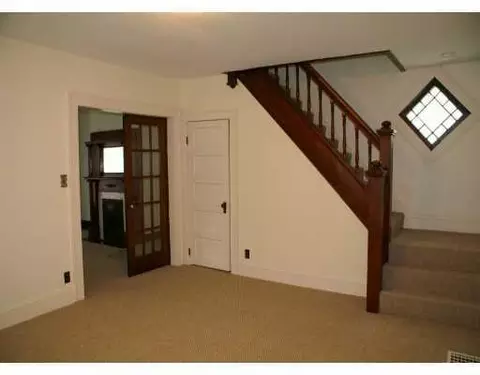 721 Broadway St, Springfield, OH 45504 photo 2