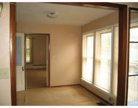 141 E Pleasant St, Catawba, OH 43010 photo 8