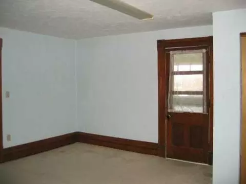 141 E Pleasant St, Catawba, OH 43010 photo 6