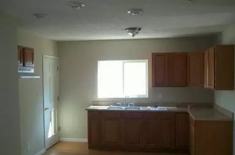 1379 Columbus Ave, Springfield, OH 45503 photo 4