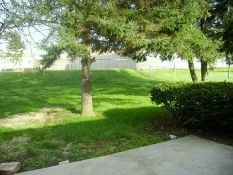 1924 Scarboro, Springfield, OH 45506 photo 4