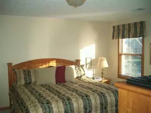 1280 Kingsgate Rd, Springfield, OH 45503 photo 6