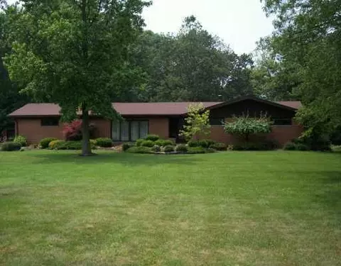 3127 N Hampton Rd, Springfield, OH 45502 photo 1