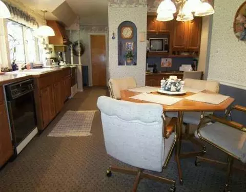3127 N Hampton Rd, Springfield, OH 45502 photo 4
