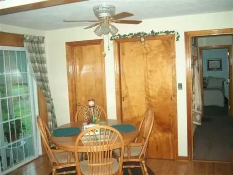 1017 Torrence Dr, Springfield, OH 45503 photo 3