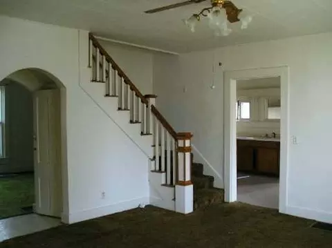 938 Pine, Springfield, OH 45505 photo 2