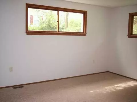 1449 Lucas Dr, Springfield, OH 45506 photo 6