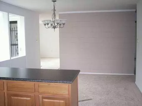 1449 Lucas Dr, Springfield, OH 45506 photo 4