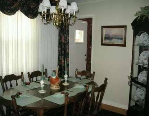 1716 Salem Ave, Springfield, OH 45505 photo 4