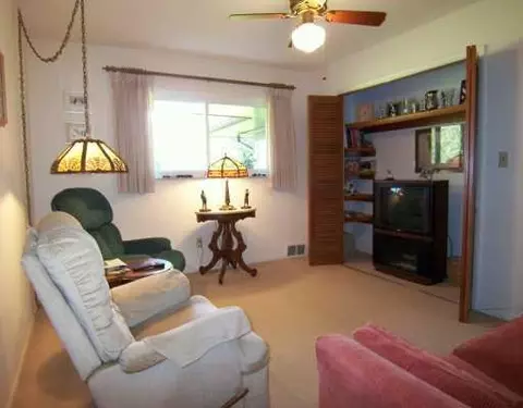 201 Thomaston Trl, Springfield, OH 45503 photo 6