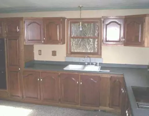 102 S Freeman, Springfield, OH 45505 photo 2