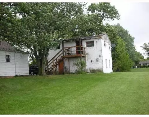 3997 Dayton-springfield Rd, Springfield, OH 45502 photo 2