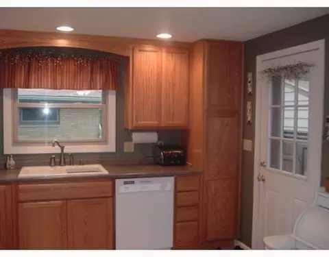 1147 Ferndale Ln, Springfield, OH 45503 photo 7