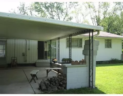 2133 W Mile Rd, Springfield, OH 45503 photo 7