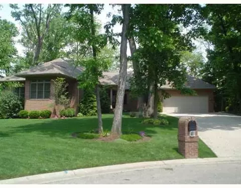 912 Sawmill Ct, Springfield, OH 45503 photo 1