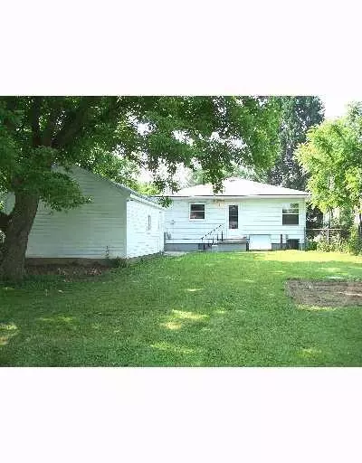1556 Lexington Ave, Springfield, OH 45505 photo 2