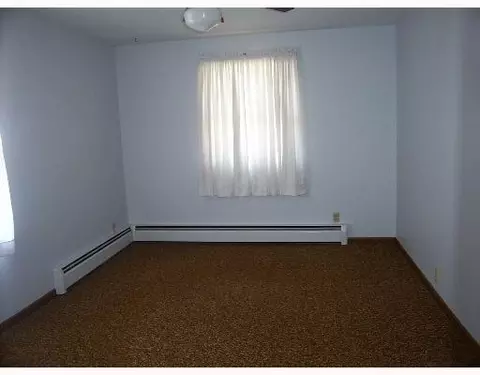 309 W Wayne St, Celina, OH 45822 photo 5