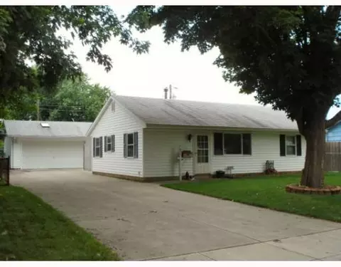 2041 Tanager, Springfield, OH 45505 photo 1
