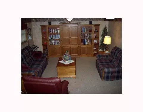 3082 Rocky Point Rd, Springfield, OH 45502 photo 7