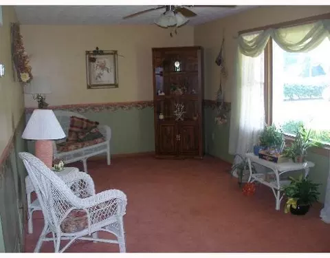 3082 Rocky Point Rd, Springfield, OH 45502 photo 8