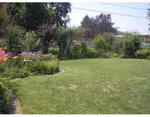 5245 E Ridgewood Rd, Springfield, OH 45503 photo 7