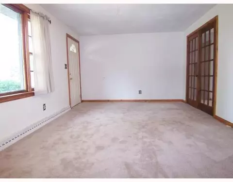 4804 Westmont Dr, Springfield, OH 45503 photo 2