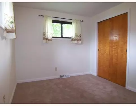 4804 Westmont Dr, Springfield, OH 45503 photo 7