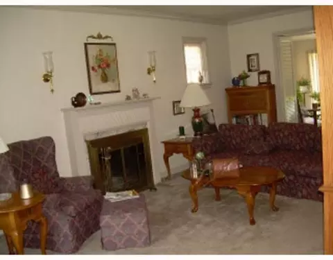 729 Tanglewood, Springfield, OH 45504 photo 3