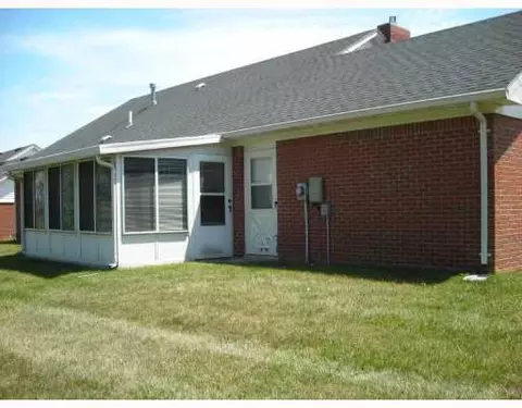 1236 Old Farm Ln #., Springfield, OH 45503 photo 2