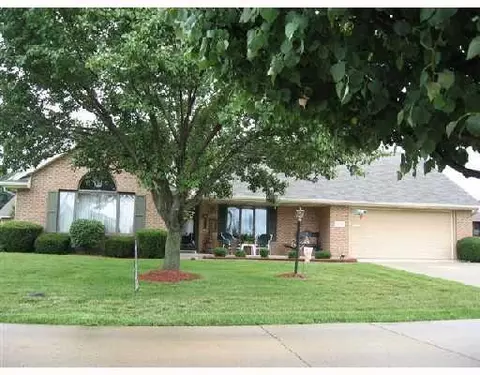 1600 Fox Ridge Dr #.., Springfield, OH 45503 photo 1