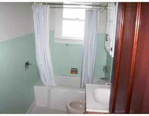 1815 W Washington St, Springfield, OH 45506 photo 6