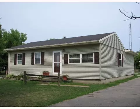 674 Titus Rd, Springfield, OH 45505 photo 1