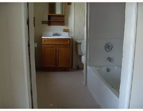 22 N Douglas Ave, Springfield, OH 45503 photo 5