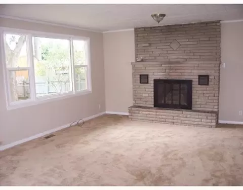 825 Hemlock, Celina, OH 45822 photo 4