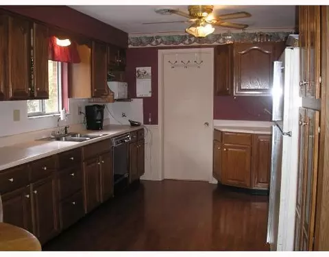2545 Marinette, Springfield, OH 45503 photo 5