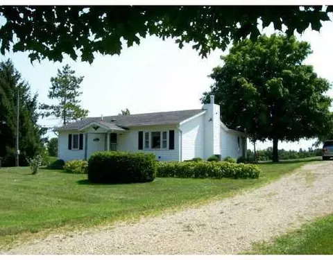 6921 Crowl, De Graff, OH 43318 photo 1
