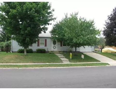 1955 Scarbobo St, Springfield, OH 45506 photo 1