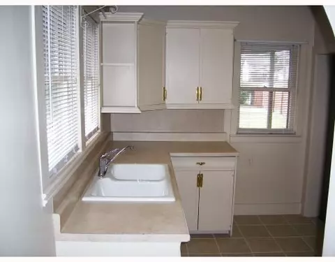 751 E Southern, Springfield, OH 45505 photo 3