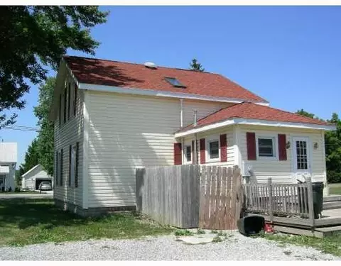 374 E Hale, Ridgeway, OH 43345 photo 3