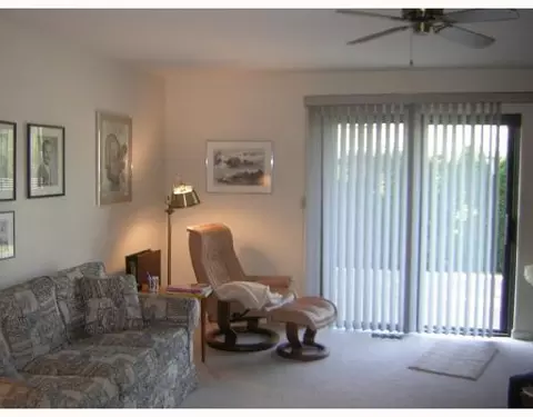 2426 Carousel Dr, Springfield, OH 45503 photo 7