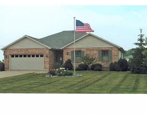 3990 Petre Rd, Springfield, OH 45502 photo 1