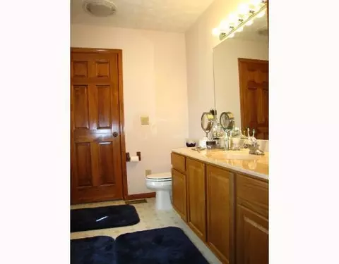 3990 Petre Rd, Springfield, OH 45502 photo 7