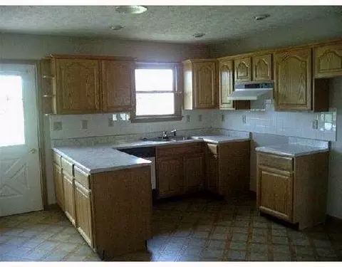 781 E Hoewisher, Sidney, OH 45365 photo 3