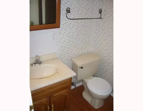3122 Nantucket St, Springfield, OH 45503 photo 8