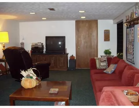 4910 Tulane, Springfield, OH 45503 photo 5