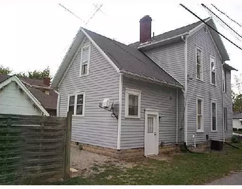 118 E Wayne St, Celina, OH 45822 photo 2
