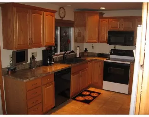 543 Shrine, Springfield, OH 45504 photo 2