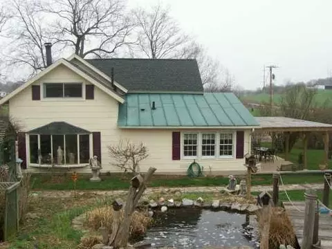 3276 E Possum Rd, Springfield, OH 45502 photo 2